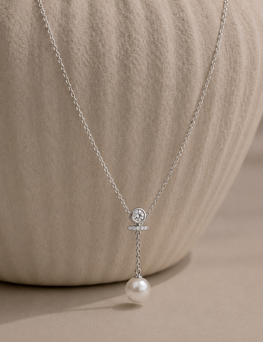 Opaline Crystal Pearl Necklace